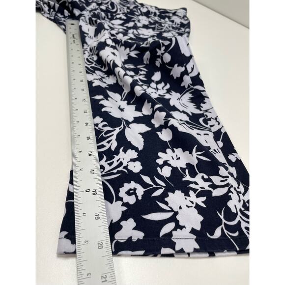 Chaps Floral High Waisted Straight Leg Crop Capri Pants Navy Blue Hawaiian 10 - Picture 11 of 13
